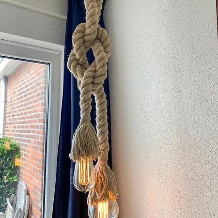 Pollux Bij Vuurtoren En *